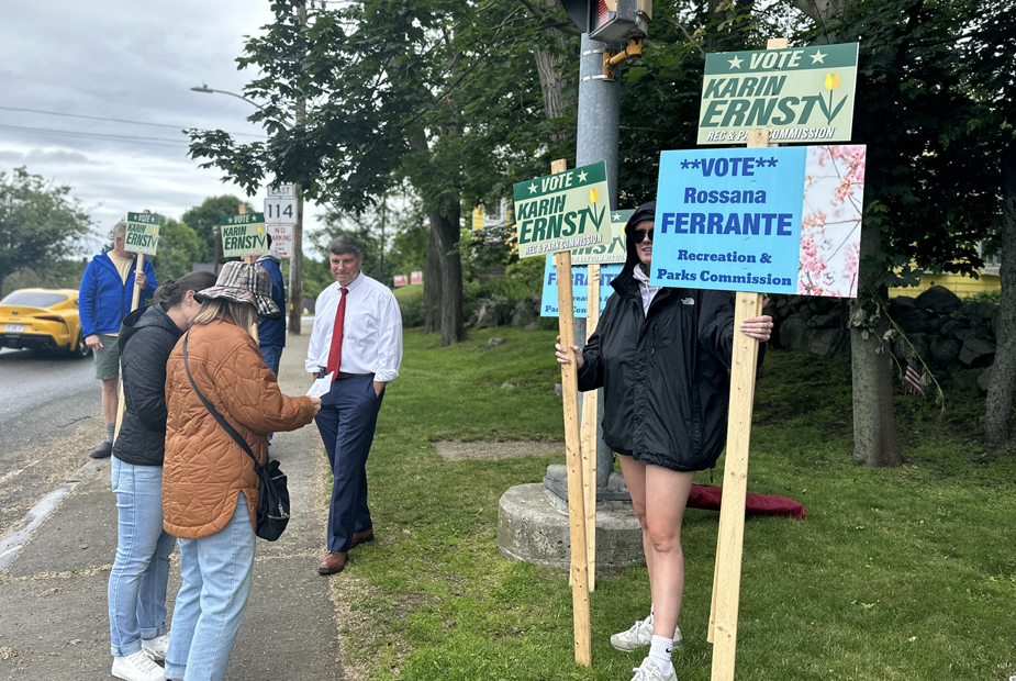 Ernst Ferrante Signs