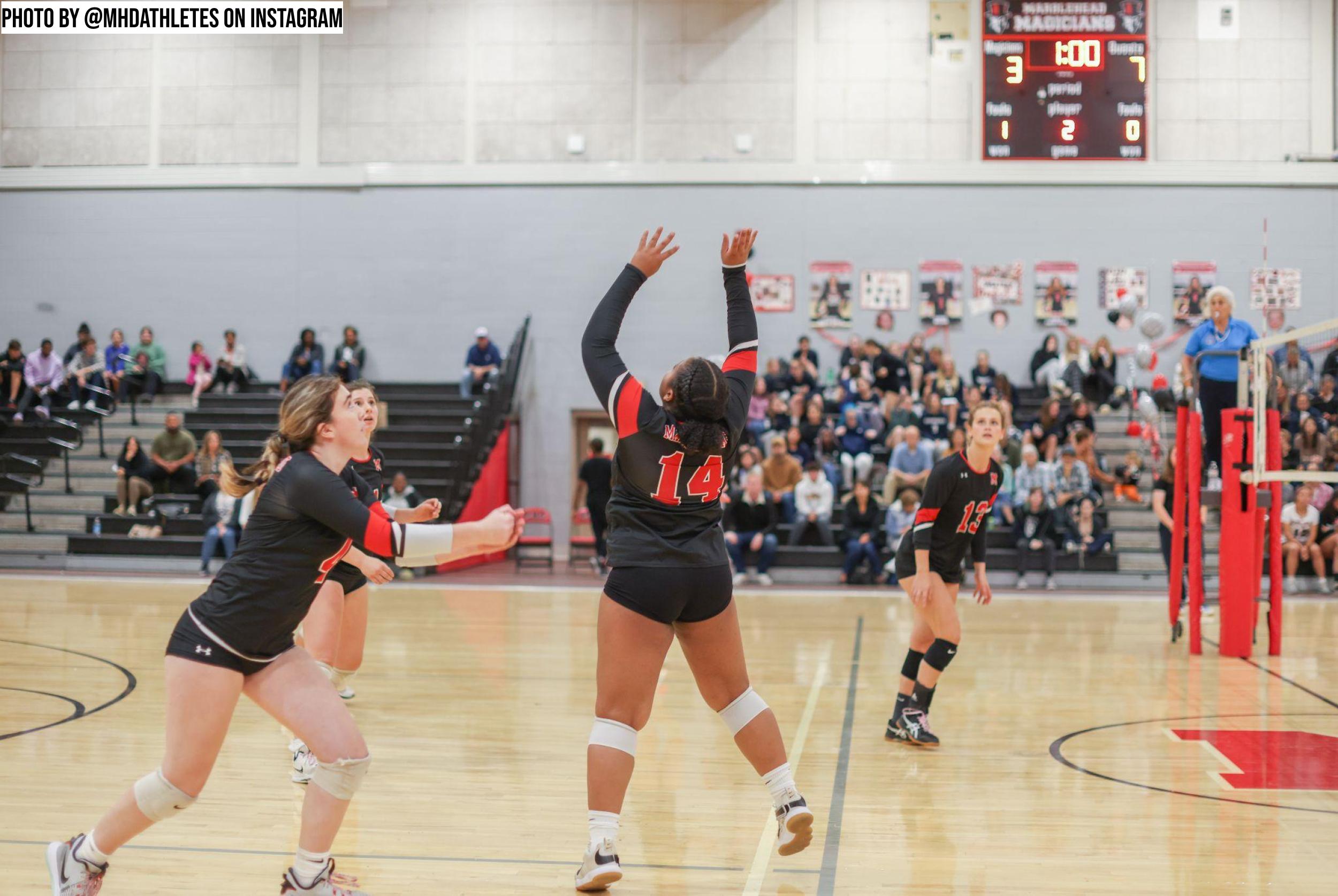 Girls Volleyball Photo 4